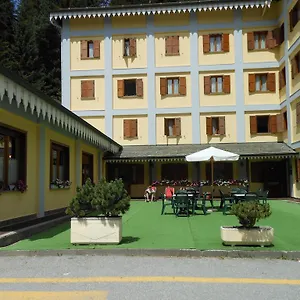 Milano Hotel